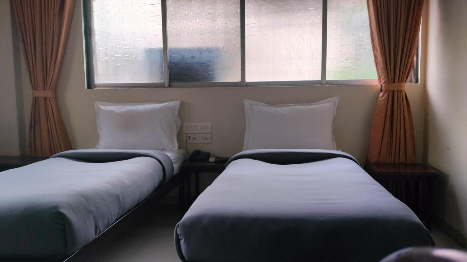 Hotel Sai Nidhi Executive-Mindspace Airoli Navi Mumbai Bagian luar foto